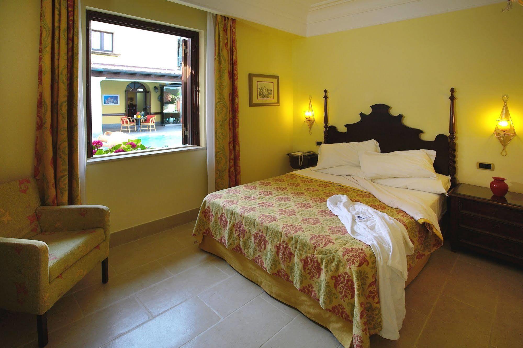 Arciduca Grand Hotel ลีปารี ภายนอก รูปภาพ
